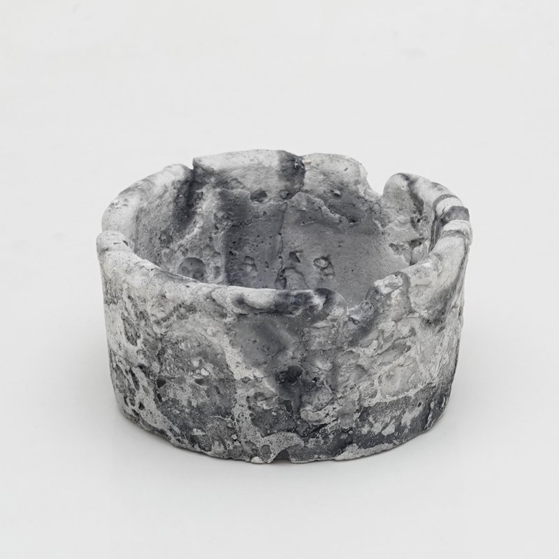 Cement ashtray - ของวางตกแต่ง - ปูน 