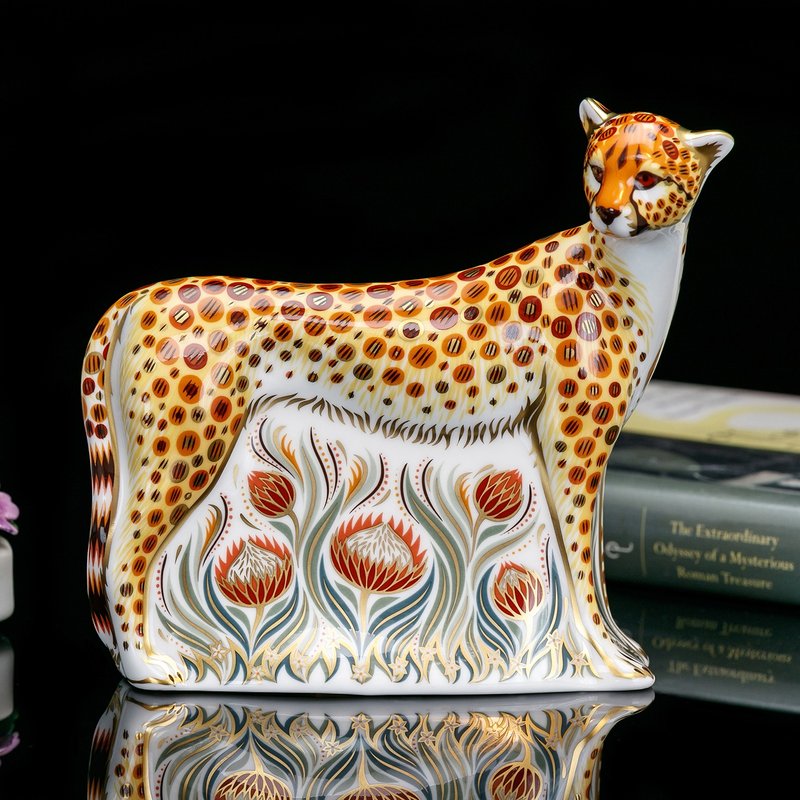 英國製 Royal Crown Derby 2006骨瓷歐式伊萬里獵豹鎮紙擺飾 - 擺飾/家飾品 - 瓷 