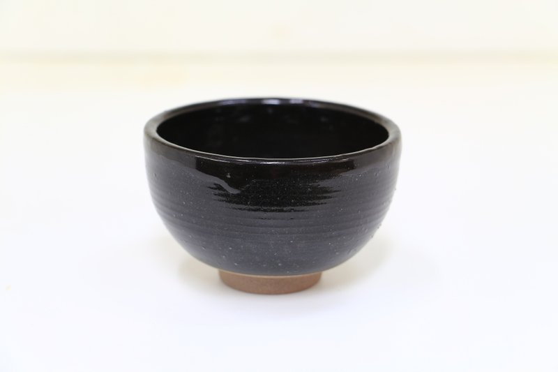 深黑杯-純手工--手作--拉坯--上釉--陶土-唯一 - 茶壺/茶杯/茶具 - 陶 黑色