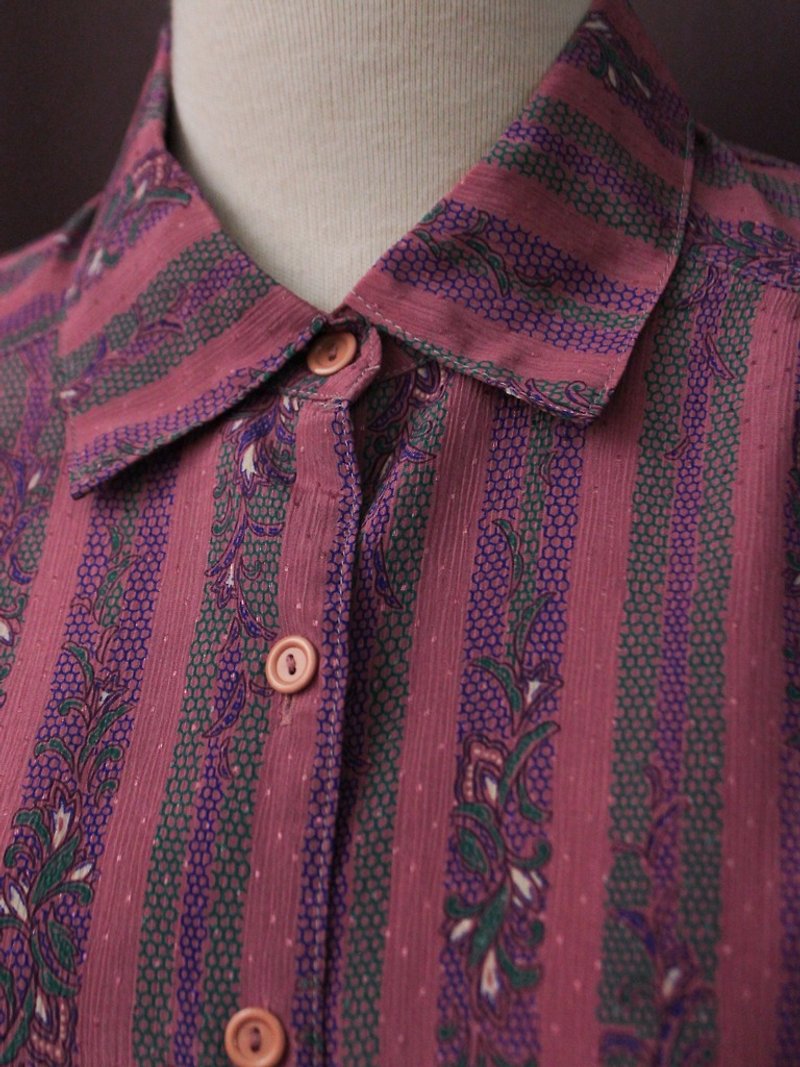 復古日本製民族風圖騰條紋寬鬆紫紅色長袖古著襯衫Vintage Blouse - 女襯衫 - 聚酯纖維 紫色