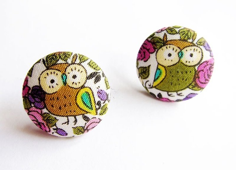 Cloth buckle earrings purple bottom owl can be used as clip earring - ต่างหู - ผ้าฝ้าย/ผ้าลินิน สีม่วง