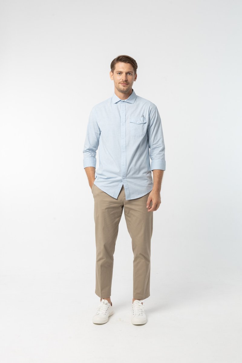 M.Blue Shirt : 3/4 sleeve (Blue : ฟ้า) 長袖襯衫 - 男襯衫/休閒襯衫 - 棉．麻 藍色