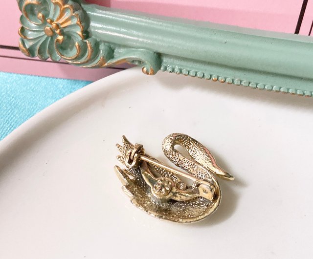 西洋アンティークジュエリー】GERRYS 美しい質感の白鳥の