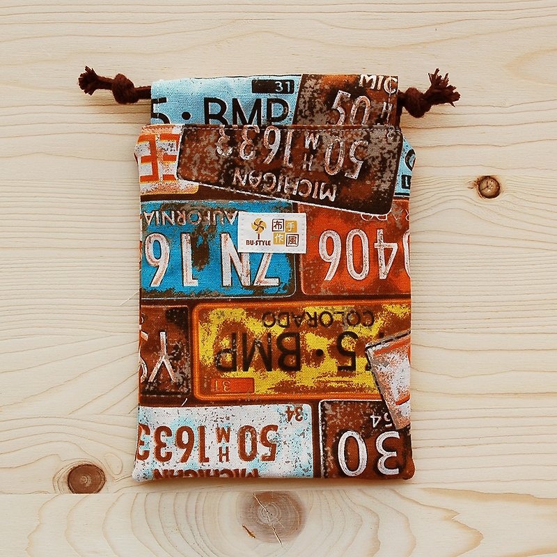 American Retro License Plate Drawstring Pocket (Middle) - Brown / Left 1 - Toiletry Bags & Pouches - Cotton & Hemp Brown