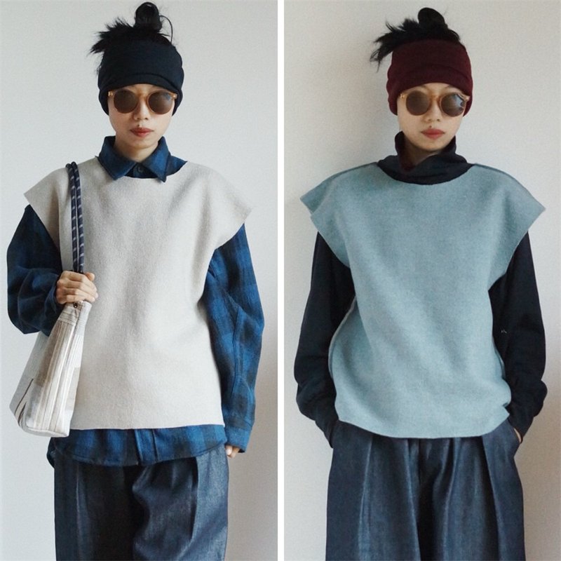 Light blue-grey double-faced wool rough-cut edge crisp style layered vest winter unisex style - เสื้อกั๊กผู้หญิง - ขนแกะ สีน้ำเงิน