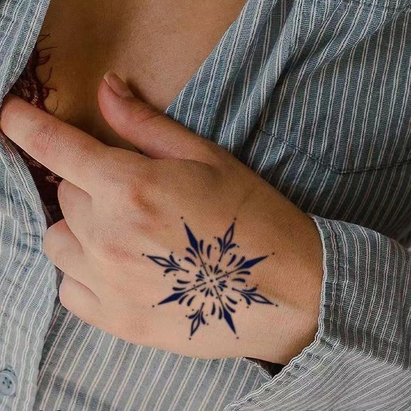 Send 3 pictures [Starlight Snowflake Totem] Semi-permanent herbal tattoo tattoo stickers simulation long-lasting waterproof effect - สติ๊กเกอร์แทททู - กระดาษ หลากหลายสี