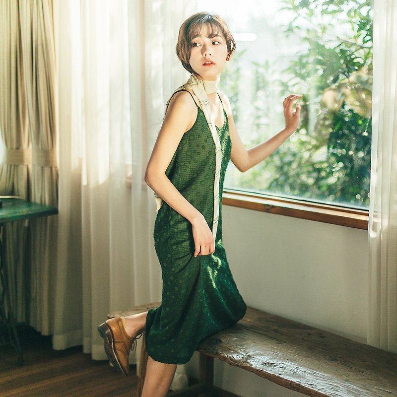 Annie Chen 2017 Green Dress Dress Dress - ชุดเดรส - กระดาษ สีเขียว