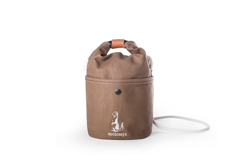 Arctomys EABA mini - 上蠟帆布 圓筒單肩斜挎包-啡 - 側背包/斜孭袋 - 棉．麻 咖啡色