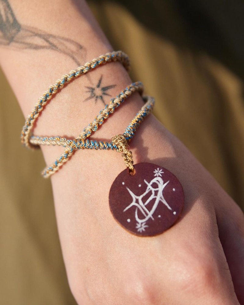 [Customized] Tattooed genuine leather minimalist hand- kumihimo necklace choker bracelet Valentine’s Day gift engraving - Necklaces - Genuine Leather 