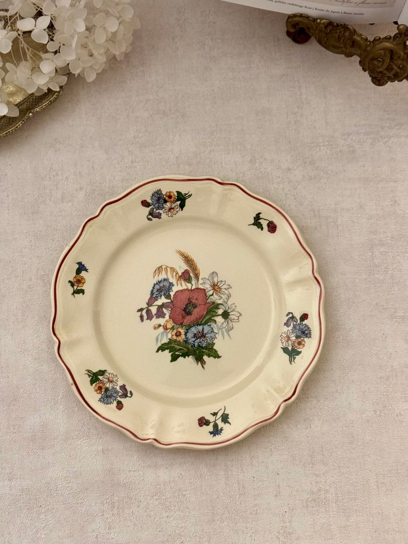 Charming French antique Sarreguemines AGRESTE porcelain plate - Plates & Trays - Porcelain 