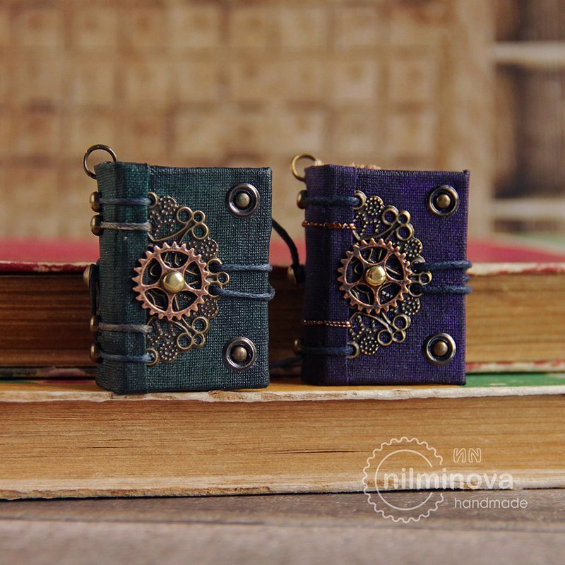 Miniature books Mini book Tiny journal Tiny book charm Tiny necklace Book lover - สร้อยคอ - วัสดุอีโค สีม่วง