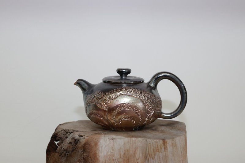 柴燒茶壺/石山雕紋/200ml/瀧間拾光 - 茶壺/茶杯/茶具 - 陶 