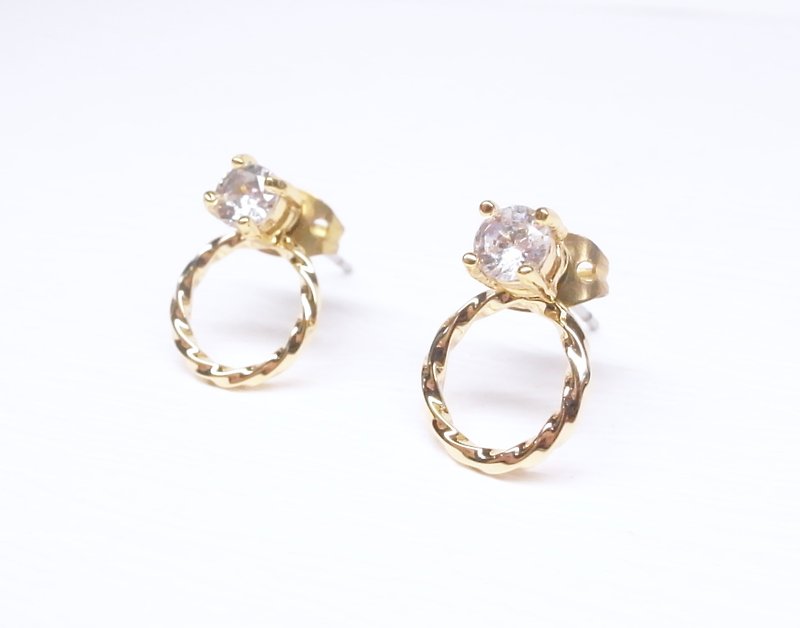 二毛銀【兩戴式簡約麻花造型黃銅耳環和小鋯石】一對 - 耳環/耳夾 - 其他金屬 金色