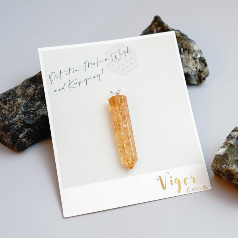 【白晶】天然水晶碎石吊墜 - 吊飾/掛飾 - 水晶 黃色