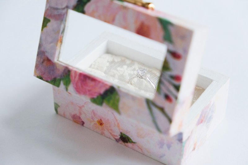 オーダーメイドの結婚式/提案ガラスリングボックス - リング - 木製 ピンク