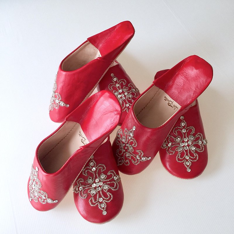 Babouche Genuine Leather slippers / beautiful embroidery baboosh 3 feet set - อื่นๆ - หนังแท้ สีแดง