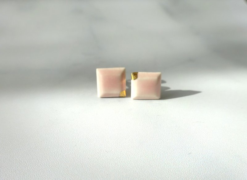 kotsubu ceramic earrings square pink - ต่างหู - ดินเผา สึชมพู