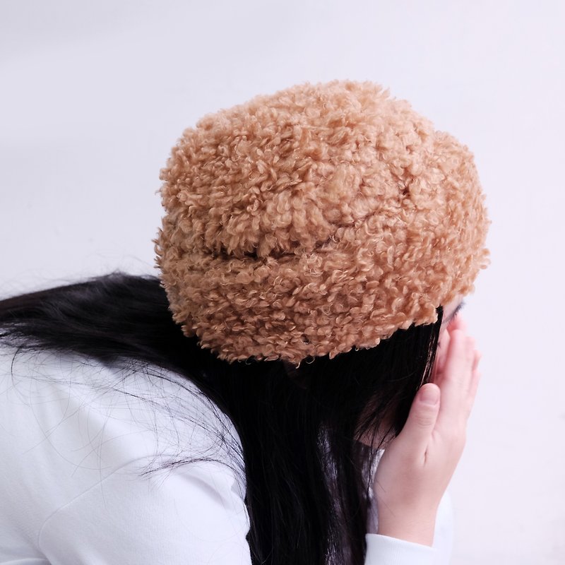 Curly teddy bear reflexed fur hat - Hats & Caps - Other Materials Brown