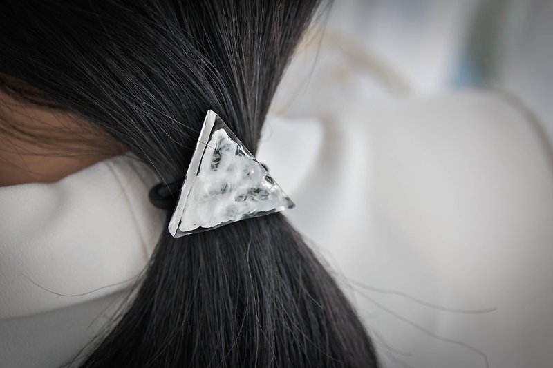 *Wave triangle hair circle _ pure hand made work 003* - Hair Accessories - Resin White