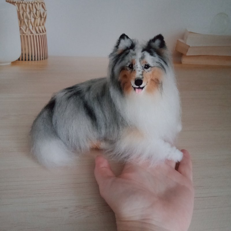 5 inches height Custom Miniature realistic crochet Sheltie Merle - 玩偶/公仔 - 其他材質 灰色