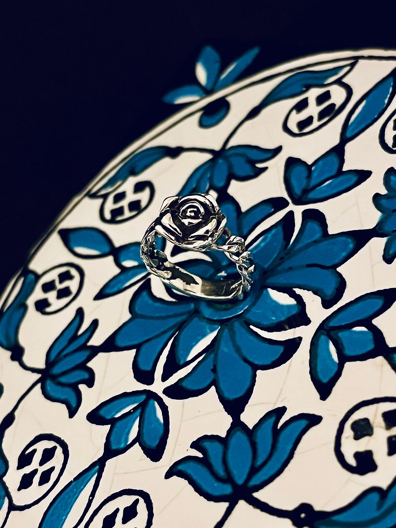 【Valentine's Day】Chain Rose/Ring/Sterling Silver/Gift - แหวนทั่วไป - เงินแท้ สีเงิน