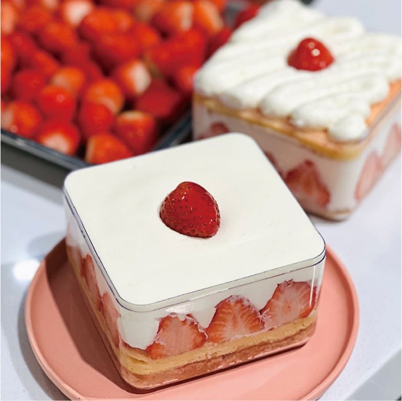 【三月限定】白色戀人草莓寶盒 - 蛋糕/甜點 - 新鮮食材 多色