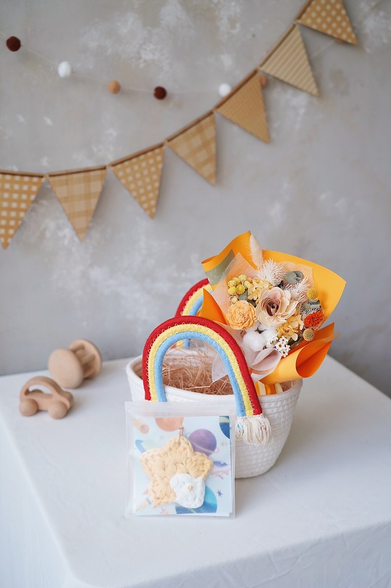 Full-month gift【GOODLILY flower】Vibrant orange rainbow bouquet & baby jewelry basket three-piece set - Dried Flowers & Bouquets - Plants & Flowers Orange