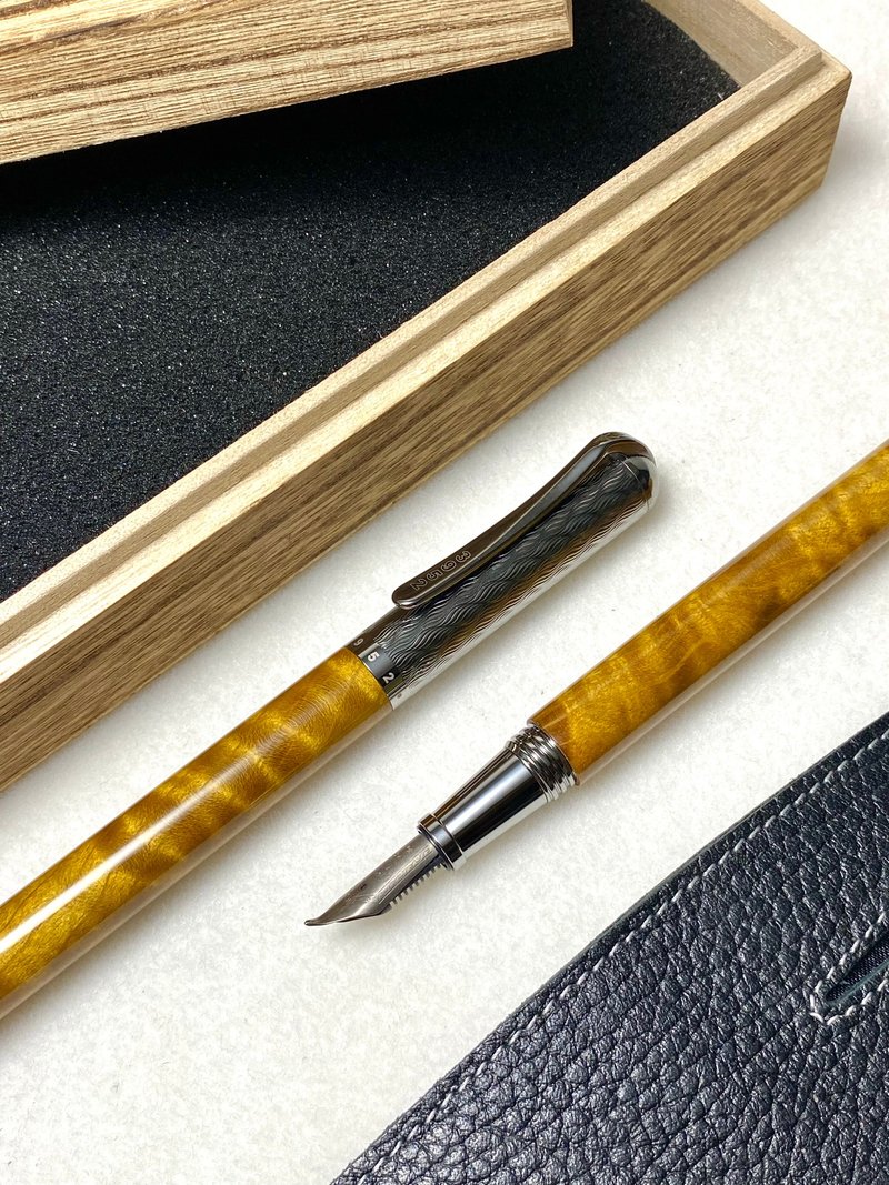 3952老山羊-噍吧哖 金絲楠木 高清高亮版 書法鈦尖鋼筆 - 鋼筆 - 其他材質 
