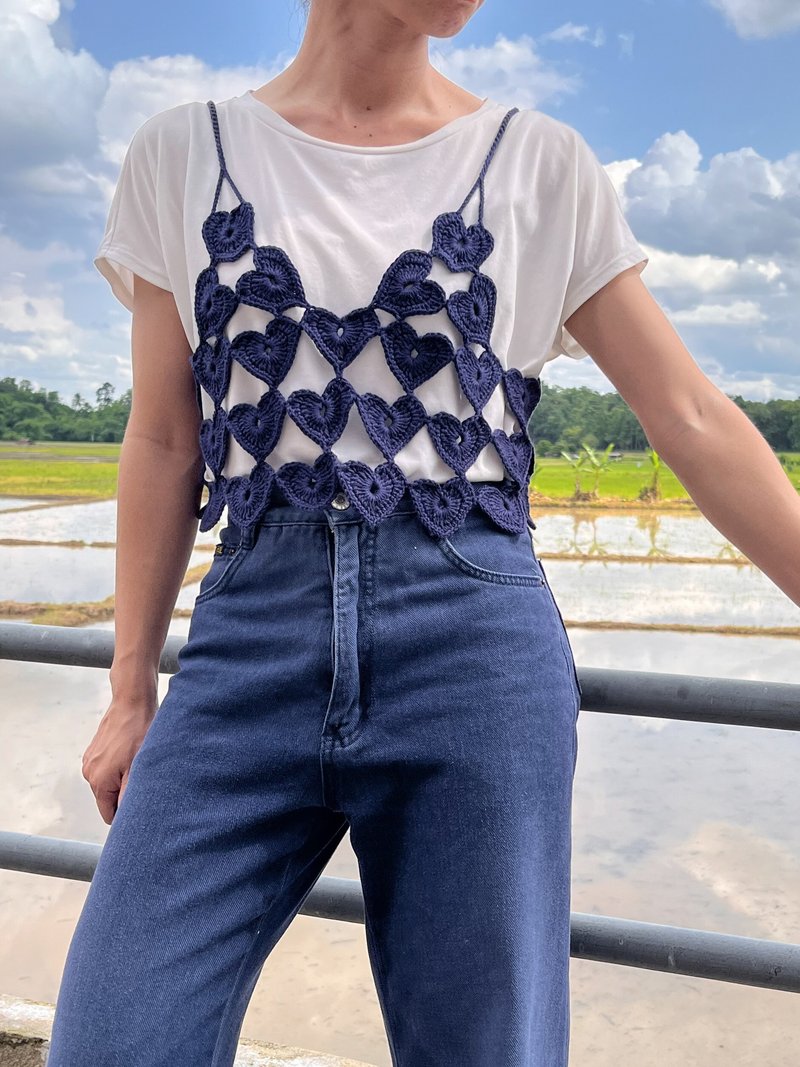 Heart String Crochet Crop Top , Summer vibe เสื้อพวงหัวใจ ตุ้งติ้ง - 女上衣/長袖上衣 - 其他材質 多色