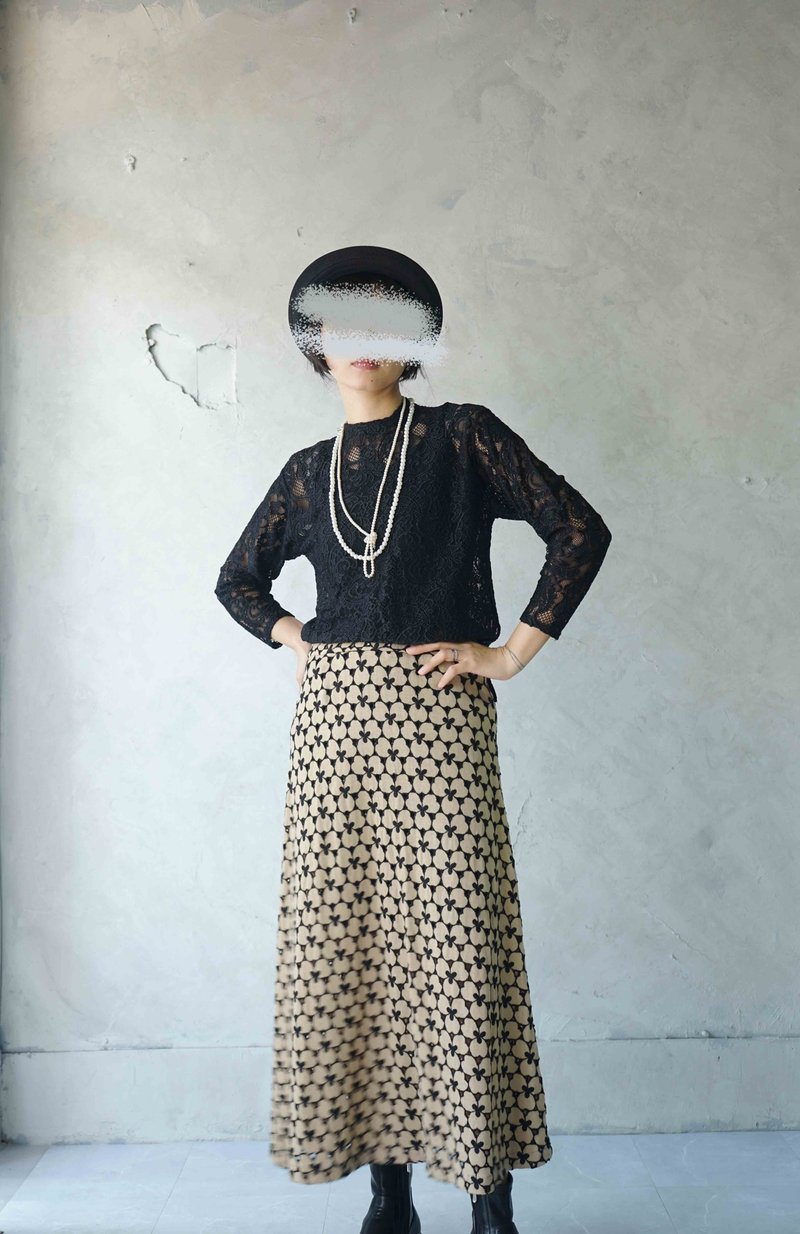 尋寶古著-法式優雅黑色透膚蕾絲半高領親膚上衣 - 女上衣/長袖上衣 - 聚酯纖維 黑色