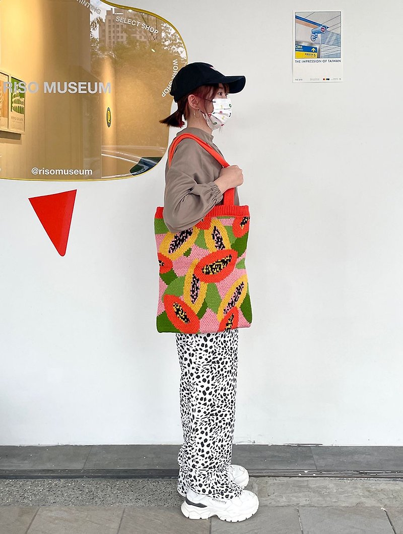 Dazzle Pixel Studio - Papaya Knit Bag - กระเป๋าถือ - ไฟเบอร์อื่นๆ สีส้ม