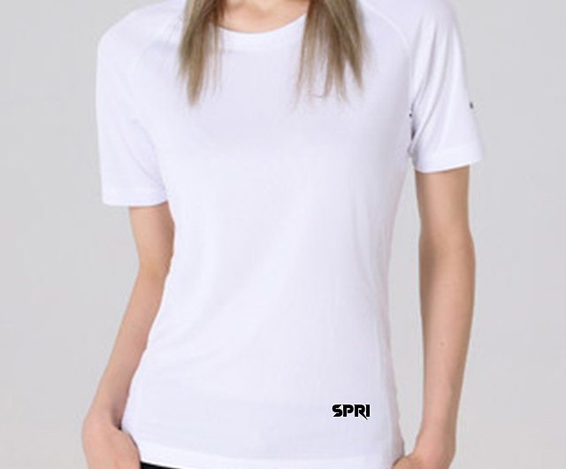 フィットネスシリーズ 無地スポーツレディース半袖速乾性通気性半袖tシャツは軽くてかっこいい ショップ Day Day Print トップス Pinkoi
