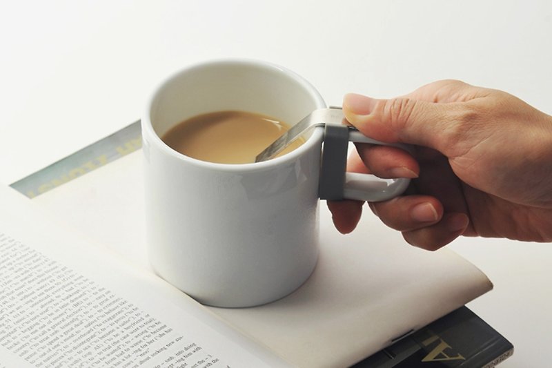 stirring mug - white - แก้วมัค/แก้วกาแฟ - เครื่องลายคราม ขาว
