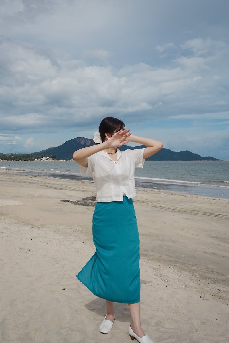 【SS22復古設計】Ariel - 湖水藍窄身開叉長裙 - 裙子/長裙 - 其他人造纖維 藍色