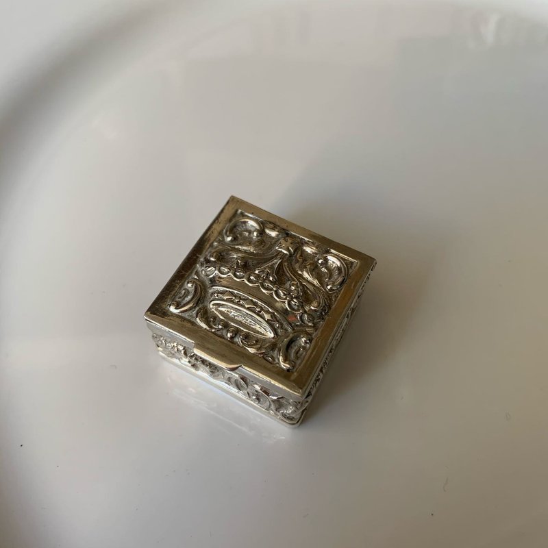 Vintage皇冠銀飾品盒 - 其他 - 銀 
