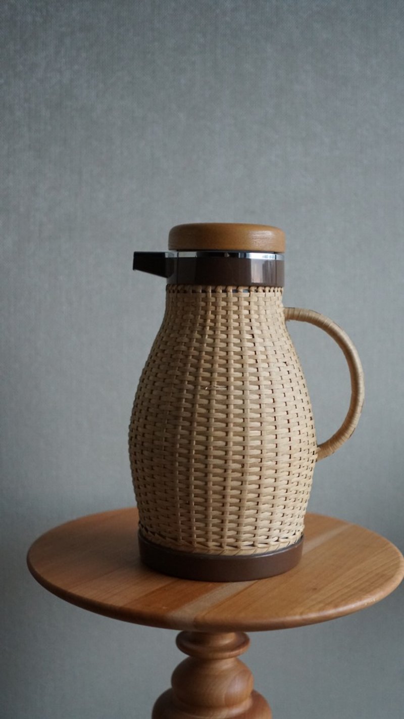 Japan Zojirushi Handmade Rattan Kettle Coffee Pot Magic Bottle - Vacuum Flasks - Other Materials Khaki