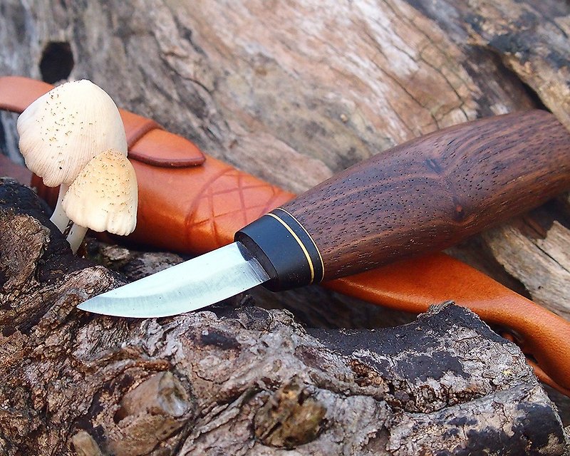Clean up. Hand knives - Nordic small jacquard walnut - Other - Wood Brown