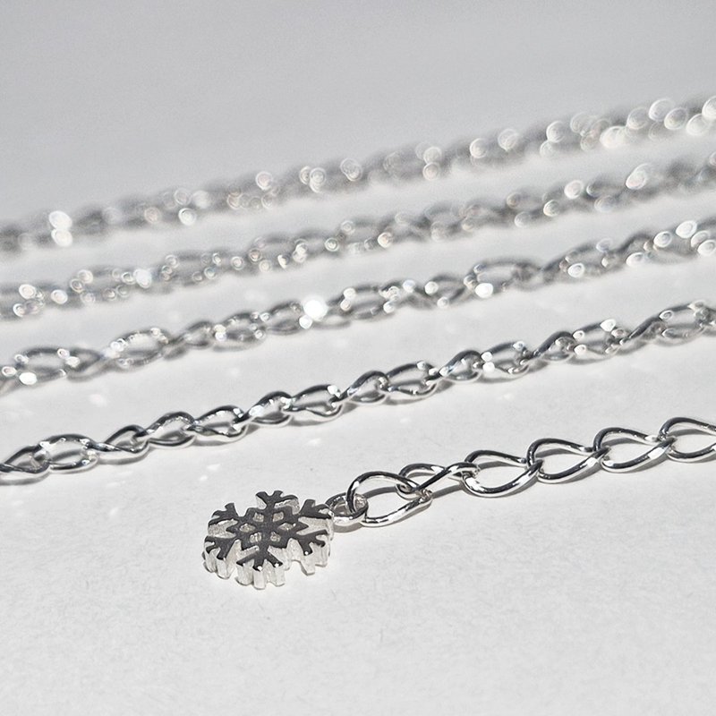 (925 Sterling Silver) Twinkle Snowflake Necklace - Necklaces - Sterling Silver Silver