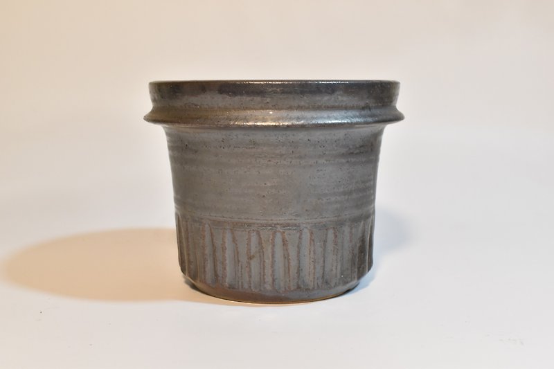 金属製のライト型洗面器 - 花瓶・植木鉢 - 陶器 多色