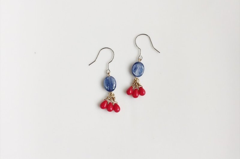Inspired by Marie-Miguel I Natural Stone Earrings - ต่างหู - โลหะ สีแดง
