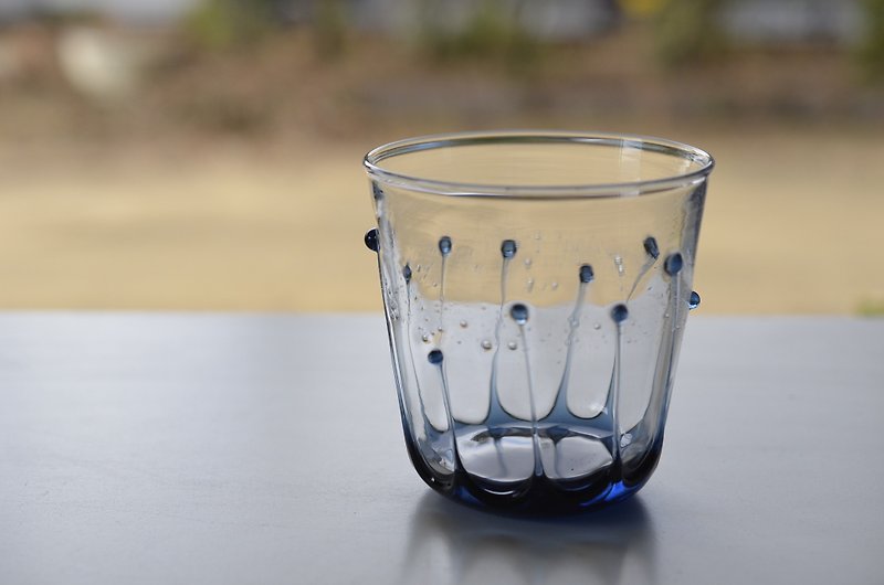 雫のグラス(ブルーグレー) - グラス・コップ - ガラス ブルー