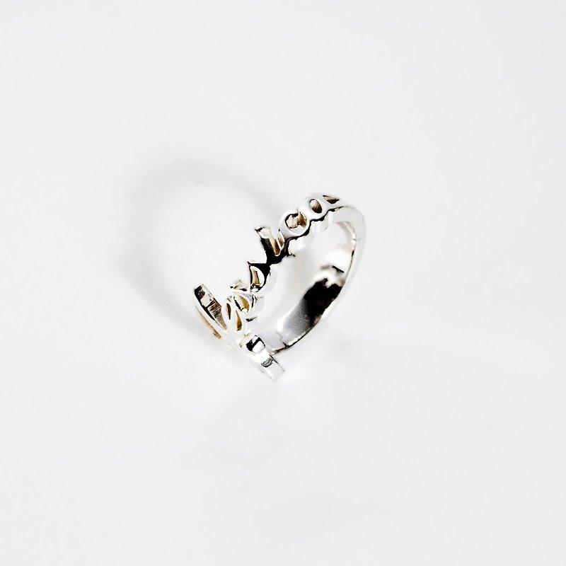 Letter Half-Wound-Female Ring - แหวนทั่วไป - เงินแท้ สีเงิน