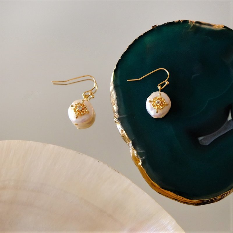 ALYSSA & JAMES Stone natural pearl earrings (rotatable Clip-On) - ต่างหู - เครื่องประดับพลอย ขาว