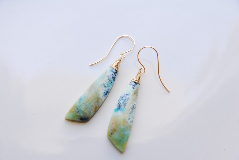 Opalized wood earrings 14kgf - Earrings & Clip-ons - Semi-Precious Stones Blue