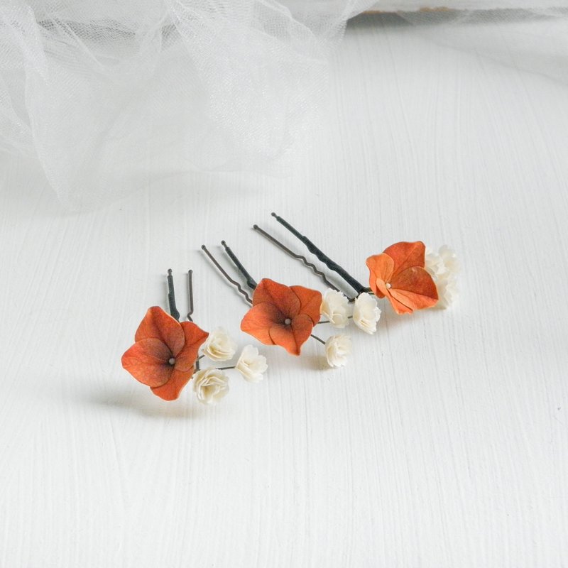 Terracotta flowers hair pins Babys breath Hydrangea Bridal floral hair piece - 髮圈/髮夾 - 植物．花 橘色