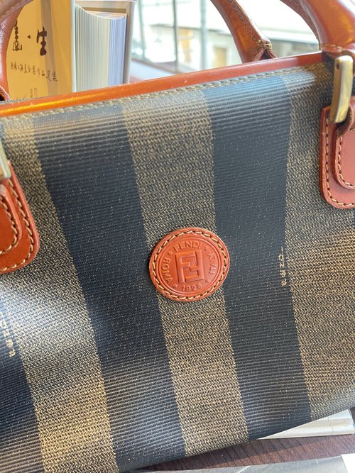 FENDI ボストンバッグ　ビンテージ FENDI フェンディ ヴィンテージ ストライプ ボストンバッグ