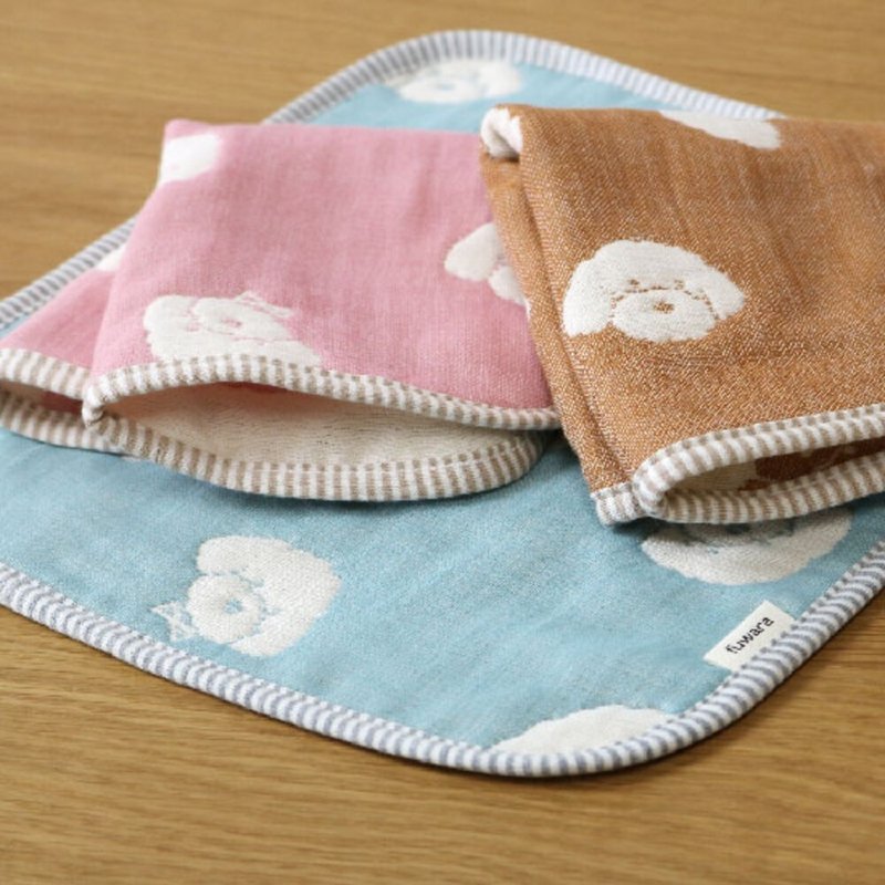 【日本fuwara六重紗手帕】可愛貴賓狗-三色 - 手帕 - 棉．麻 多色