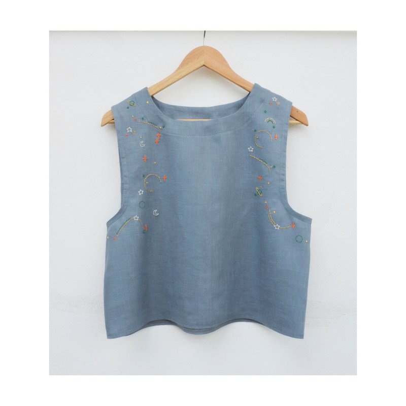 Sleeveless shirt dark blue - 女上衣/長袖上衣 - 棉．麻 藍色