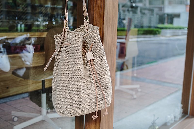 Summer weave bucket bag - Messenger Bags & Sling Bags - Paper Khaki
