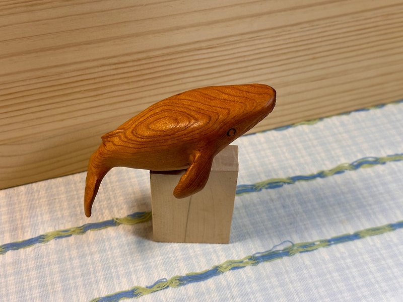 海洋系列之長翅鯨木雕 - 擺飾/家飾品 - 木頭 